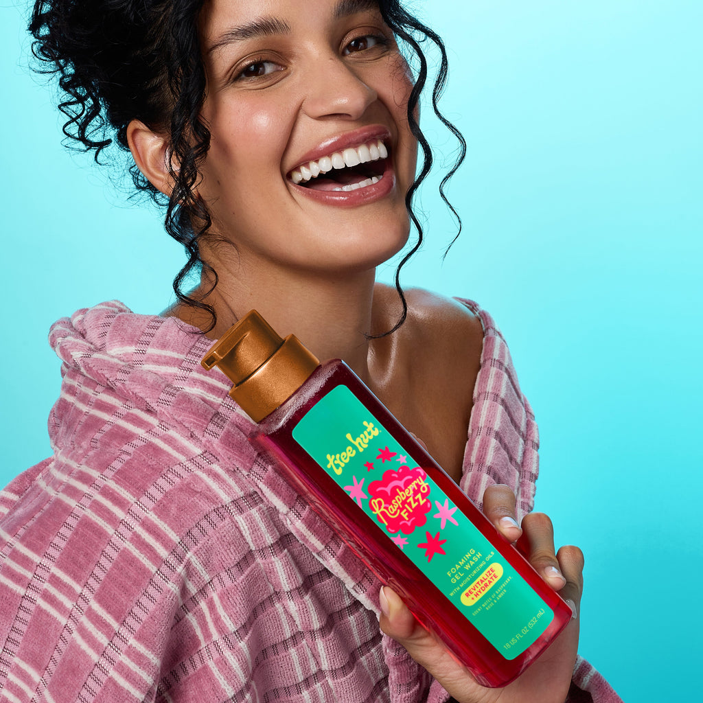 Raspberry Fizz Foaming Gel Wash product image 3